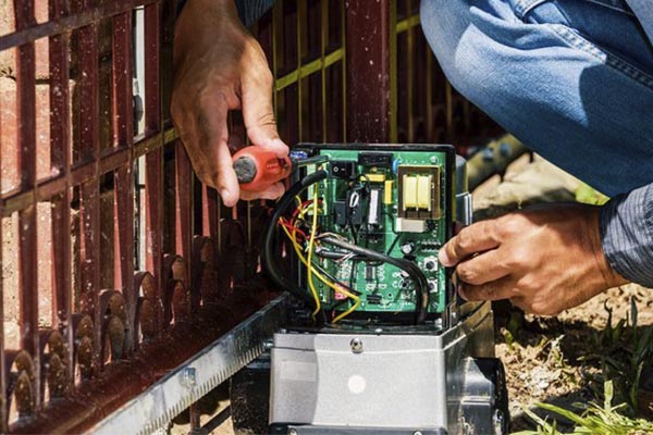 assistenza cancelli automatici Solarolo